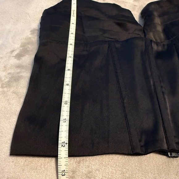 GUESS Black Satin Corset Top Medium NWT Zip Back Bustier - Picture 9 of 13